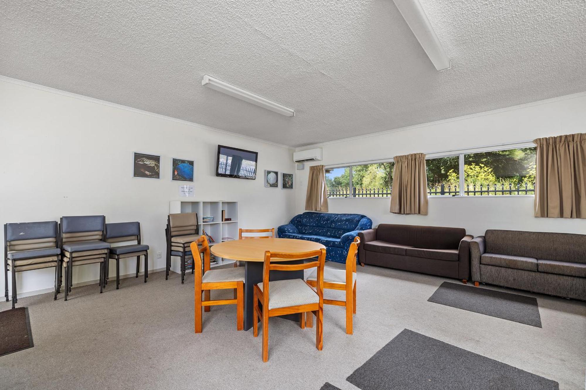 Mawley Holiday Park Masterton Bagian luar foto
